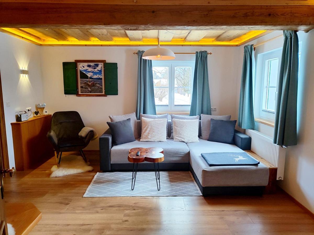 Ferienwohnung Grundlsee, Willkommen In Mami'S Ferienwohnung Екстер'єр фото