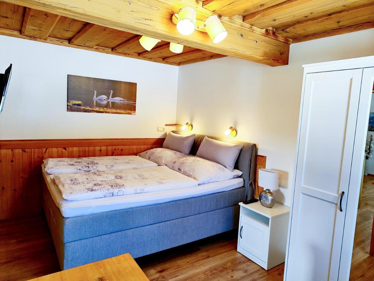 Ferienwohnung Grundlsee, Willkommen In Mami'S Ferienwohnung Екстер'єр фото