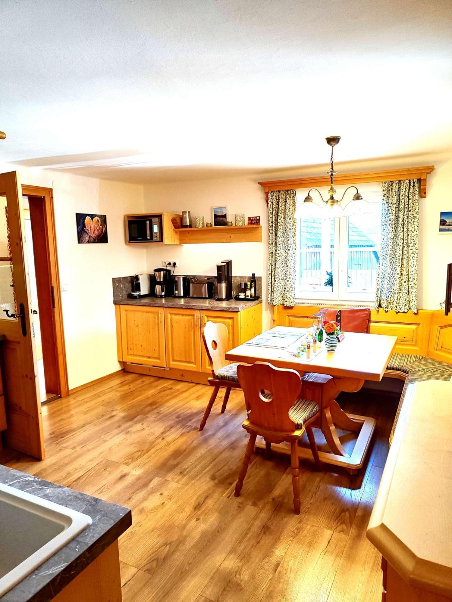Ferienwohnung Grundlsee, Willkommen In Mami'S Ferienwohnung Екстер'єр фото